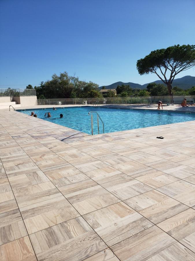 T2 Neuf Piscine Le * Puget-sur Argens
